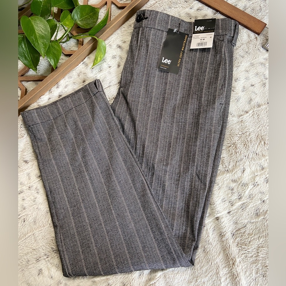 Lee Straight Leg Mid-Rise Charcoal Herringbone Trousers Size 18M